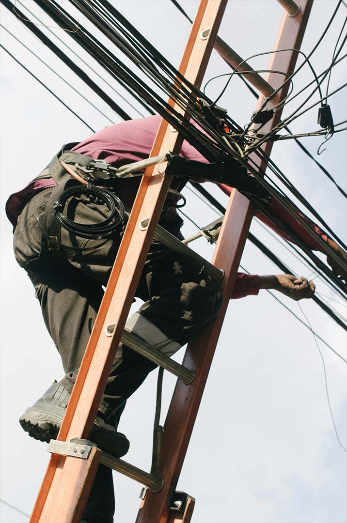 EHS Lone worker, electricity pylon